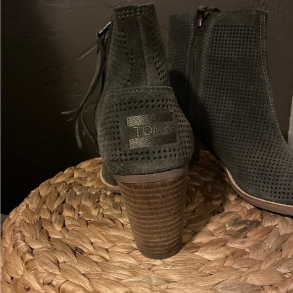 TOMS Booties - Picture 3 of 3